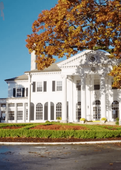 Albertus Magnus College